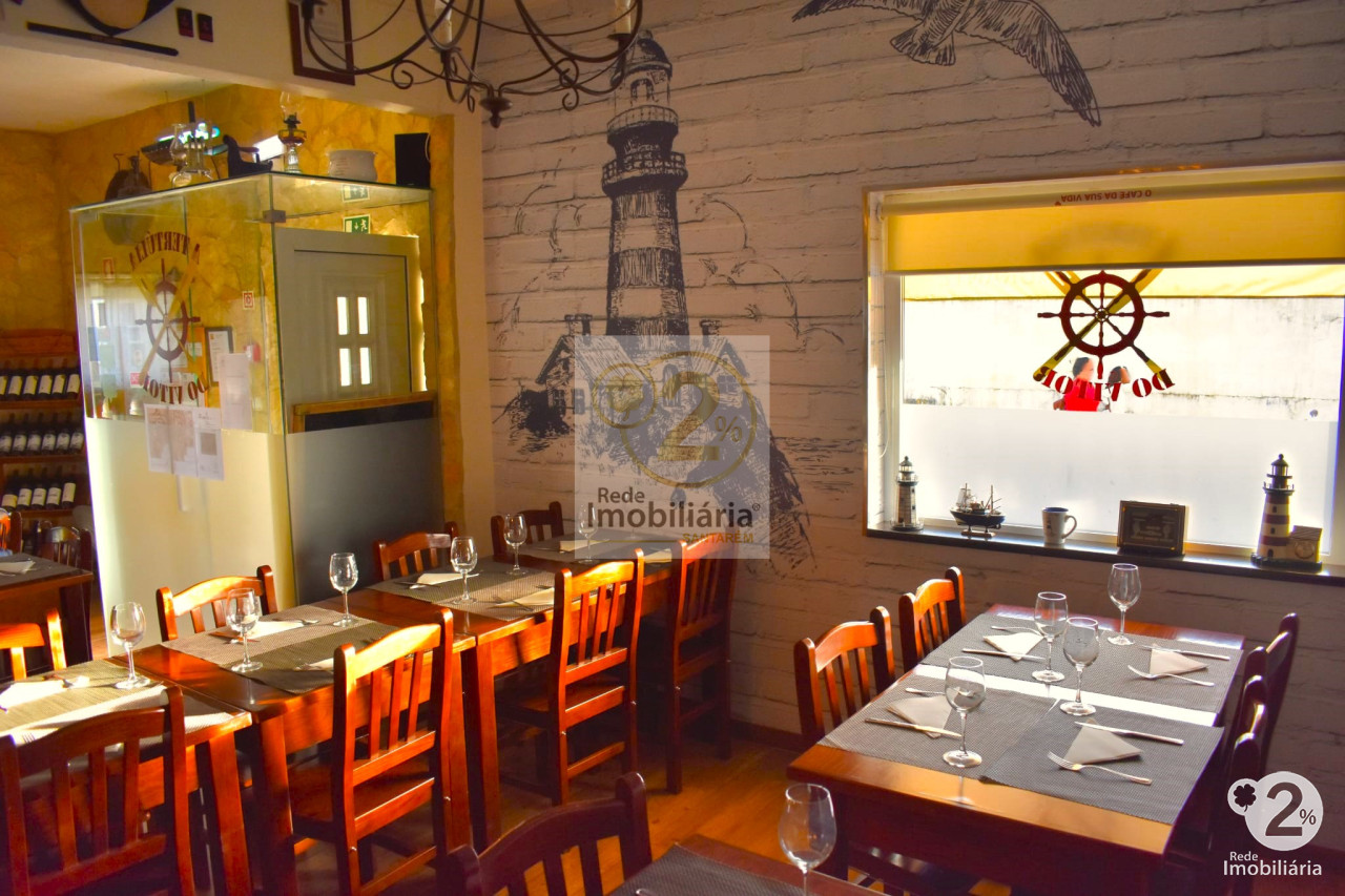 Restaurante em Alcanhões – Santarém