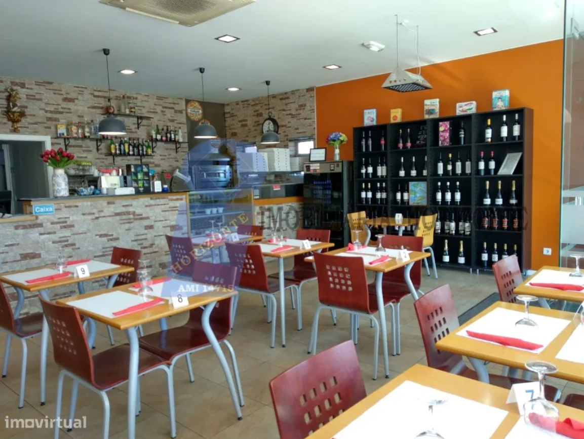 Restaurante / Pizzaria para Trespasse