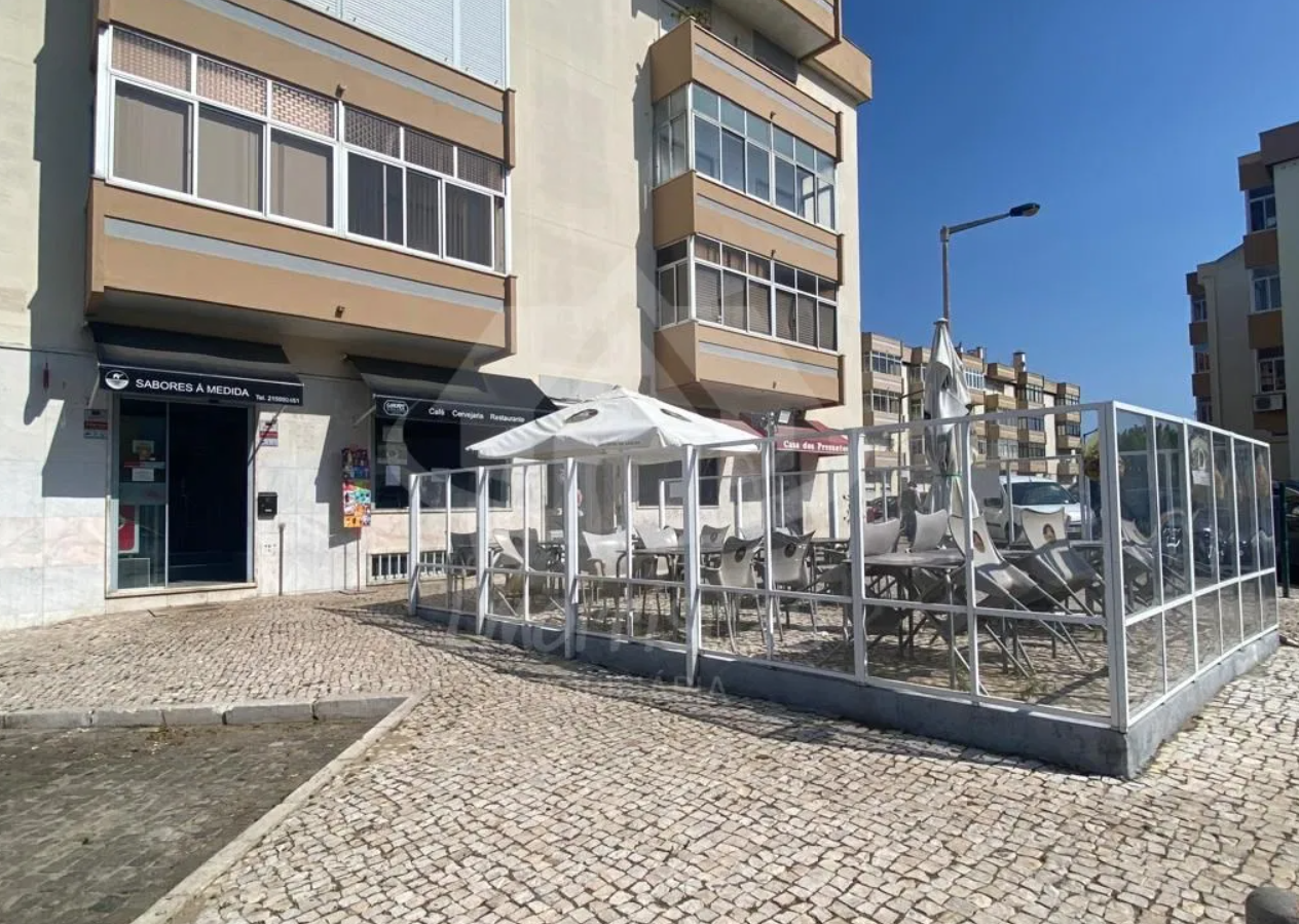 Restaurante para trespasse, em Vale de Figueira, São João da Talha