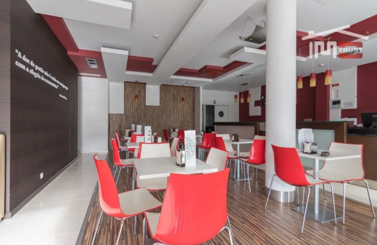 Excelente Café – Snack bar totalmente equipado