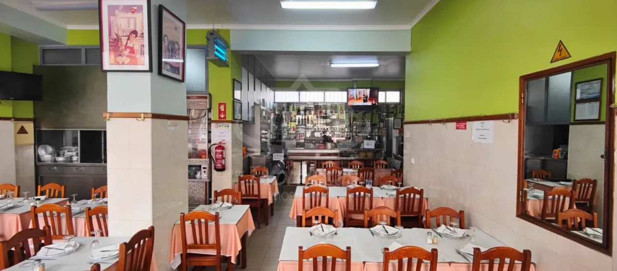 Trespasse de Restaurante com 178m2, com 150 lugares, na Bobadela.