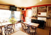 Snack Bar todo equipado em zona revitalizada, a 50 metros