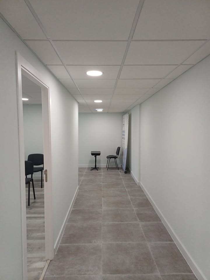 Gabinetes para alugar em Faro