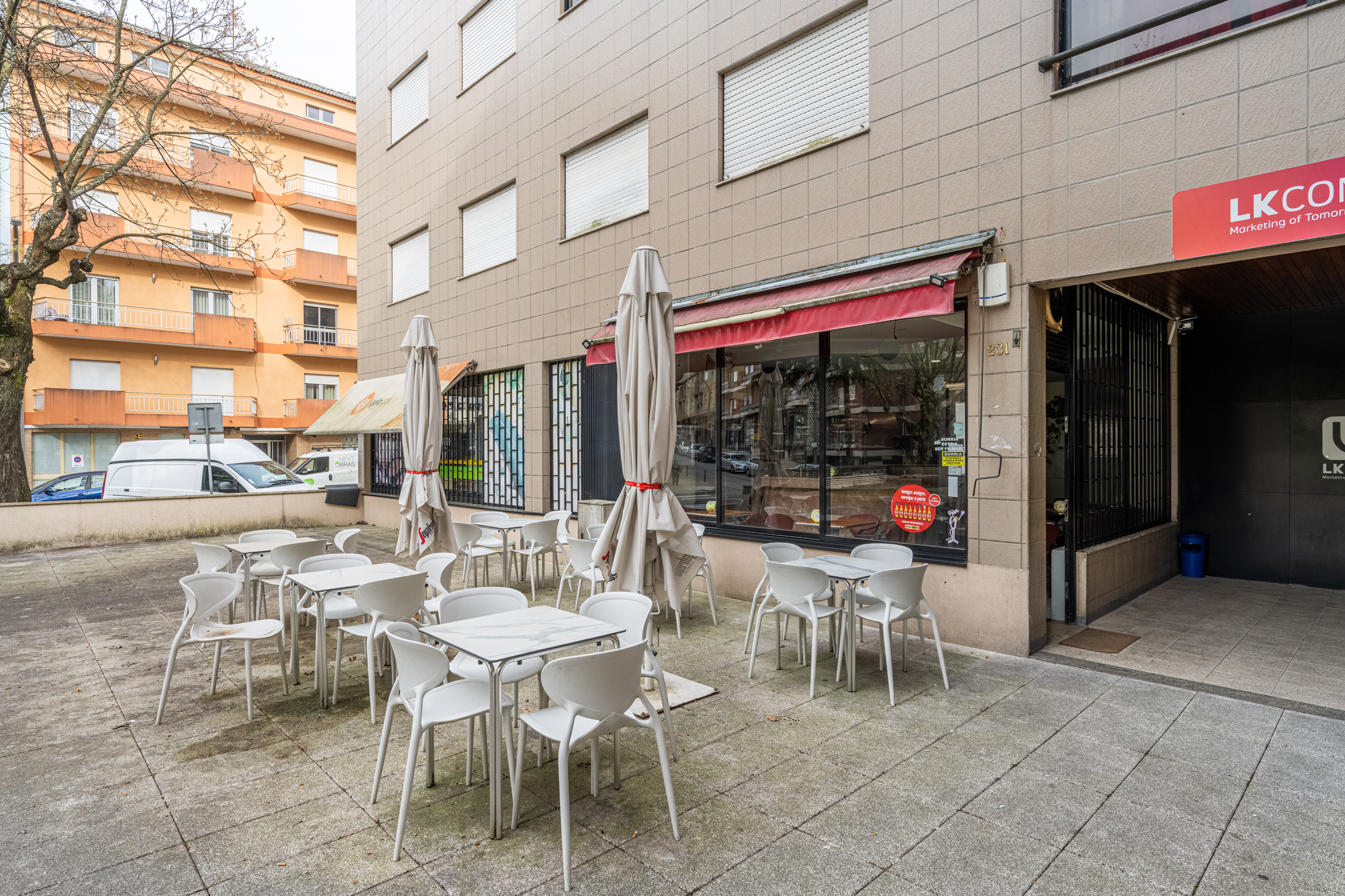 Café/Snack-bar em Braga com localização privilegiada e Esplanada