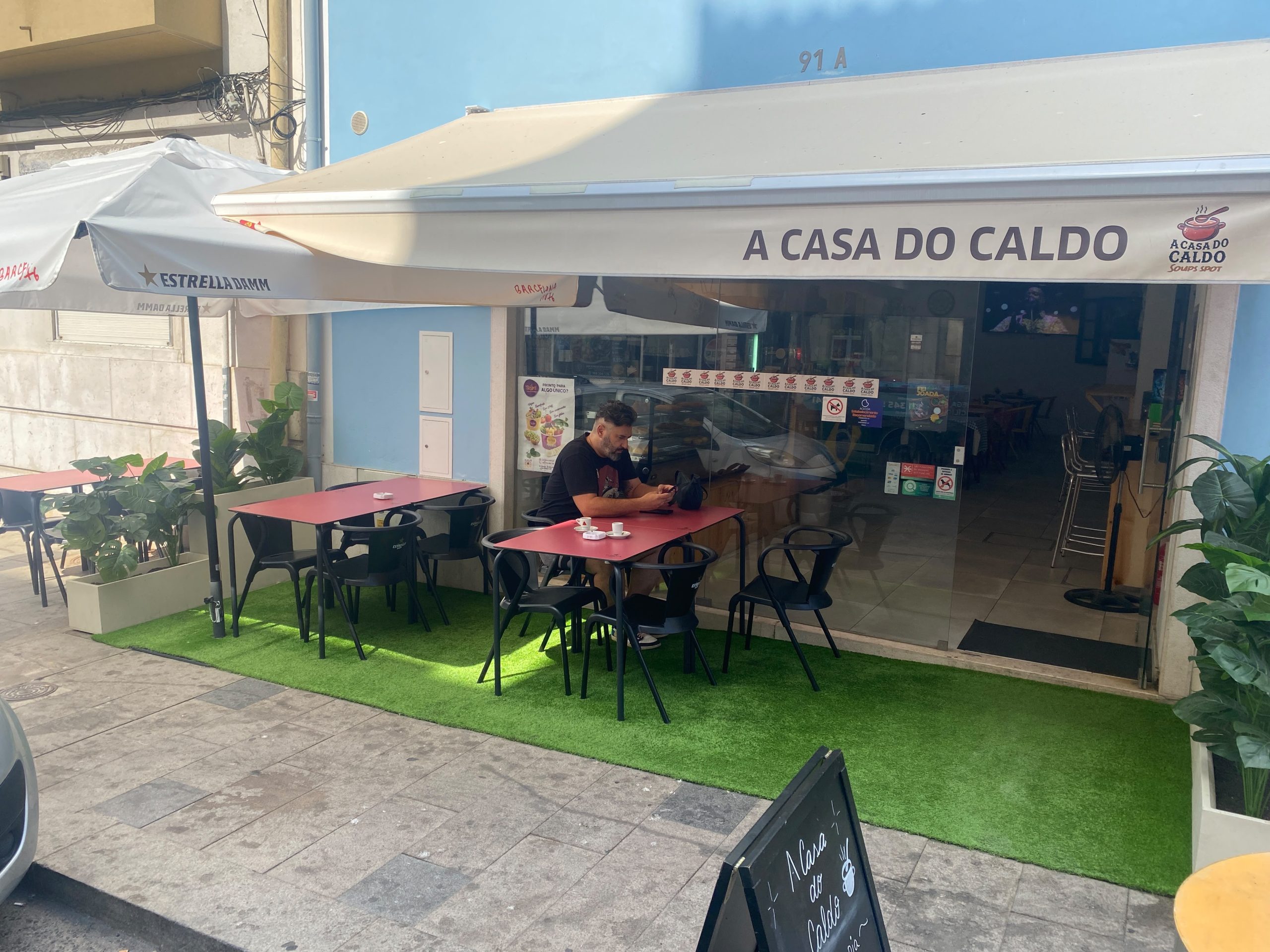 Trespasse de Restaurante Totalmente Equipado – Excelente Localização
