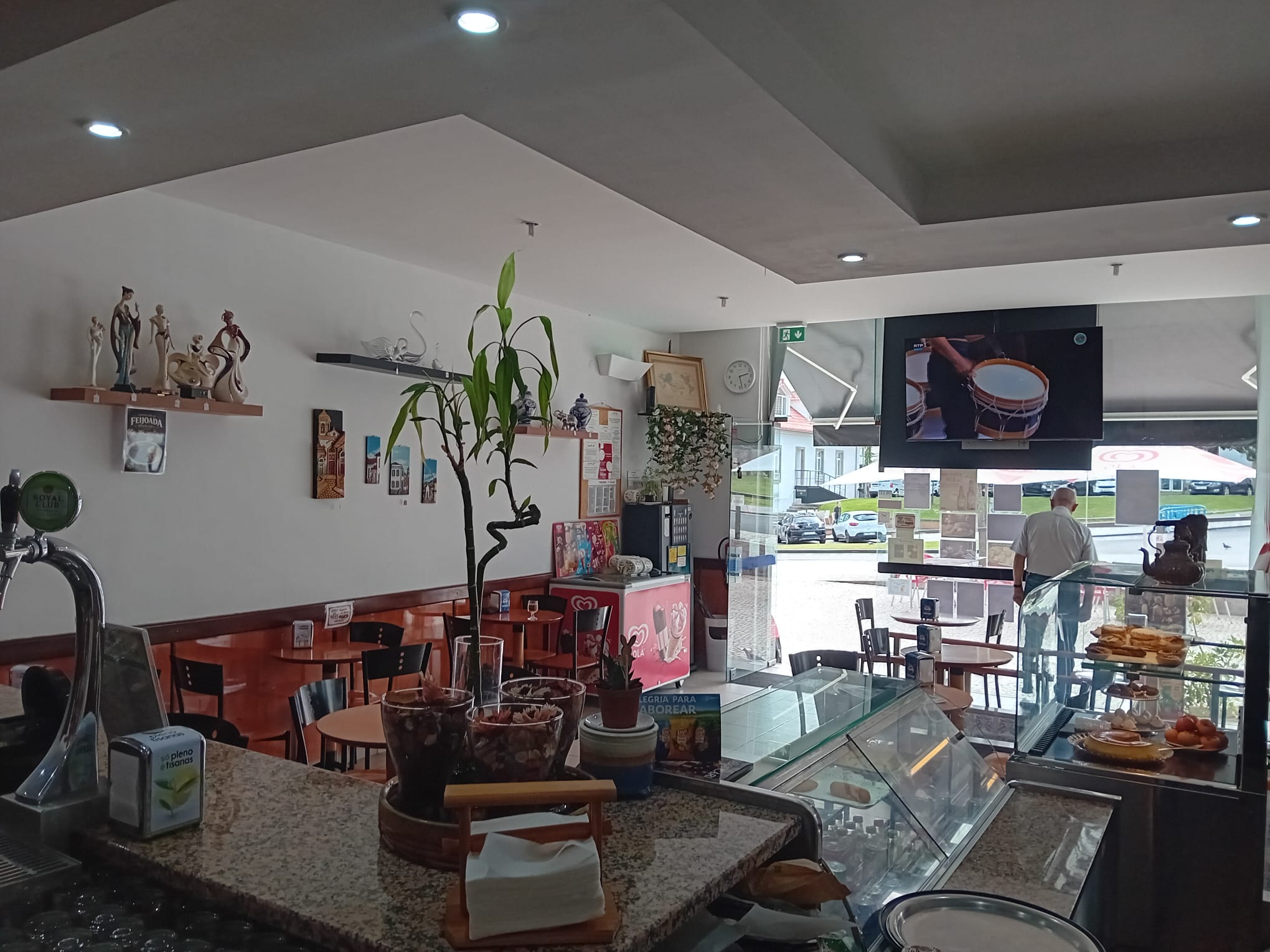 Trespasse de café / Restaurante equipado na Póvoa de Lanhoso