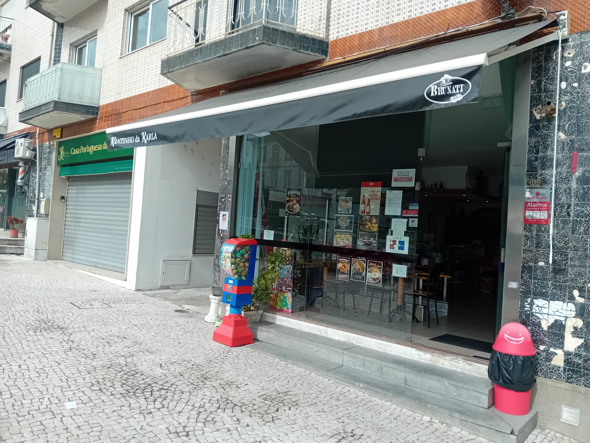 Trespasse de café / Restaurante equipado na Póvoa de Lanhoso